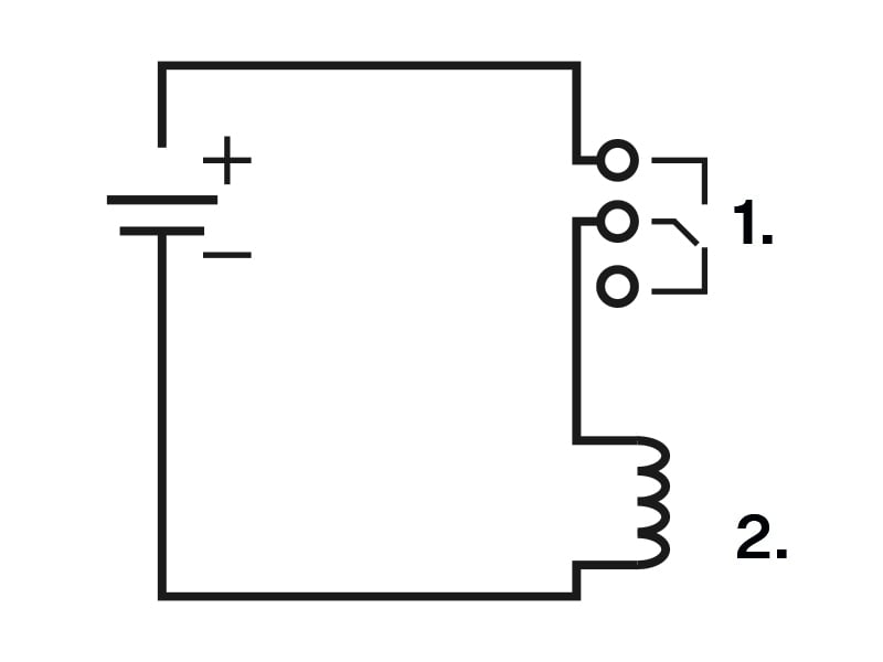 Wiring diagram for closing the electric circuit of the controlled device